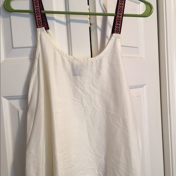 Zumiez tank top