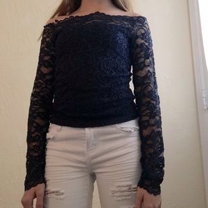 Divided Long Sleeve Lace Top