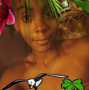 Meet your Posher, Veronica