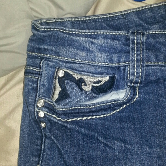 Jeans - Picture 2 of 4