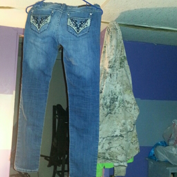 Jeans - Picture 4 of 4