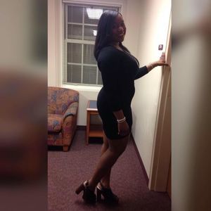 Meet your Posher, Alicia