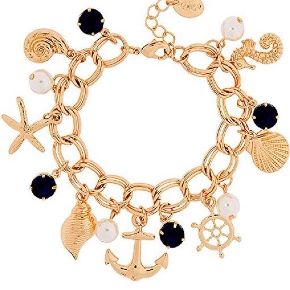 🆕Nautical Beach Themed Charm Bracelet w/Pearls