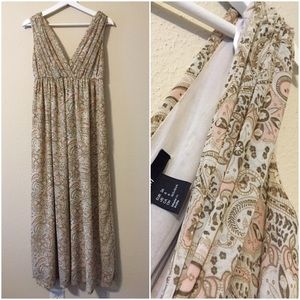 H&M Blush Paisley Empire Maxi Dress