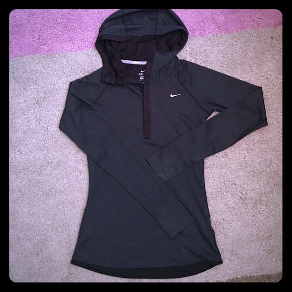 Nike dri fit running hoodie, 3/4 snap button