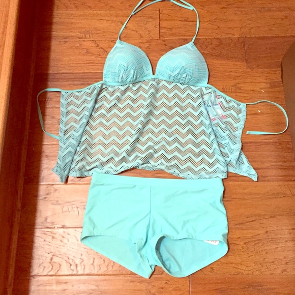 Push up tankini with shorts Clearance