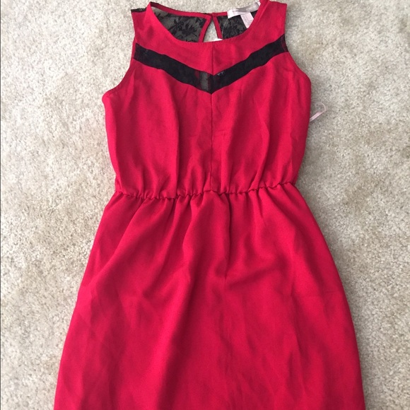 red black scoop neck sleeveless mini dress