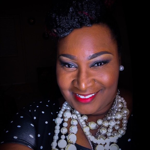 Meet your Posher, Rasheedah - Picture 2 of 3