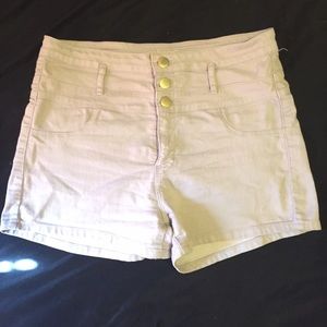 High Wasted Beige Shorts