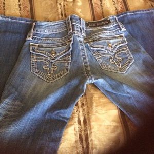 Rock revival jeans