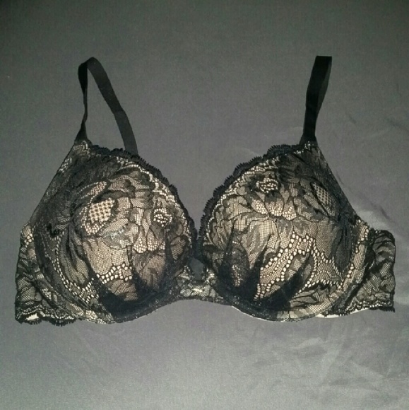 Victoria's Secret plunge bra