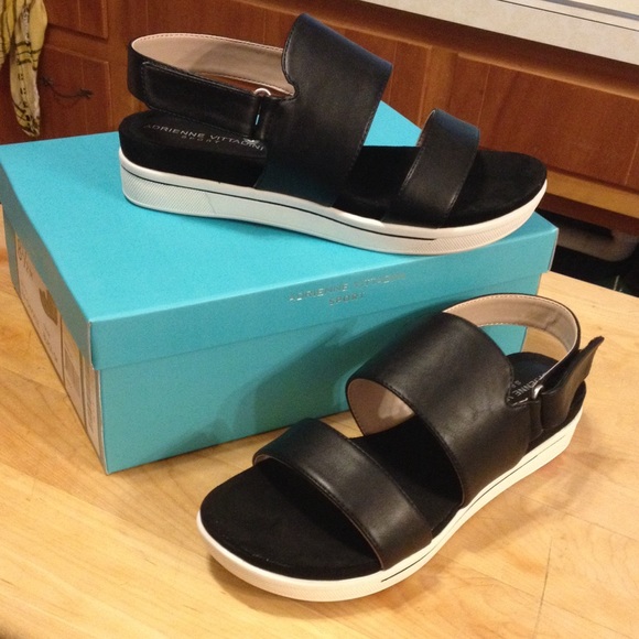 Adrienne Vittadini Sport Flatform Sandals