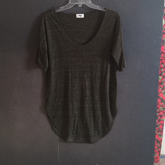 Old Navy Curved Hem Tee