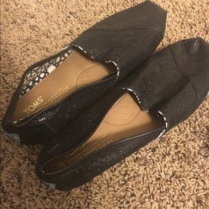 BRAND NEW, black glittery toms. Never been worn!