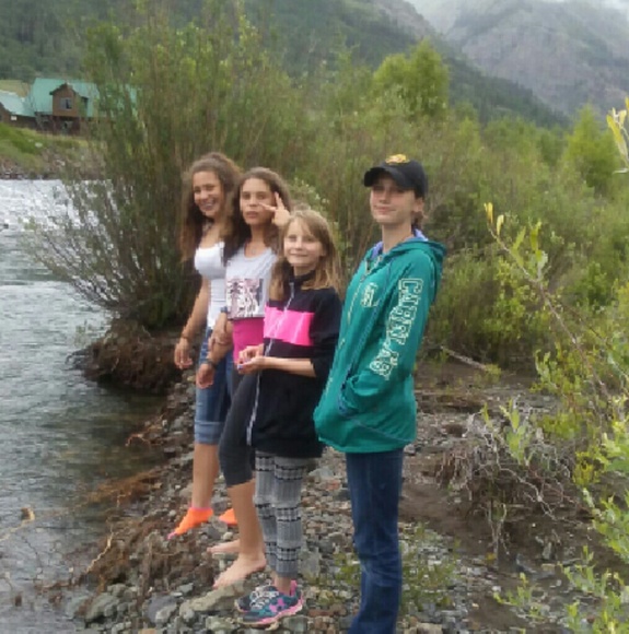 Meet your Posher, Lilliana - Picture 1 of 1