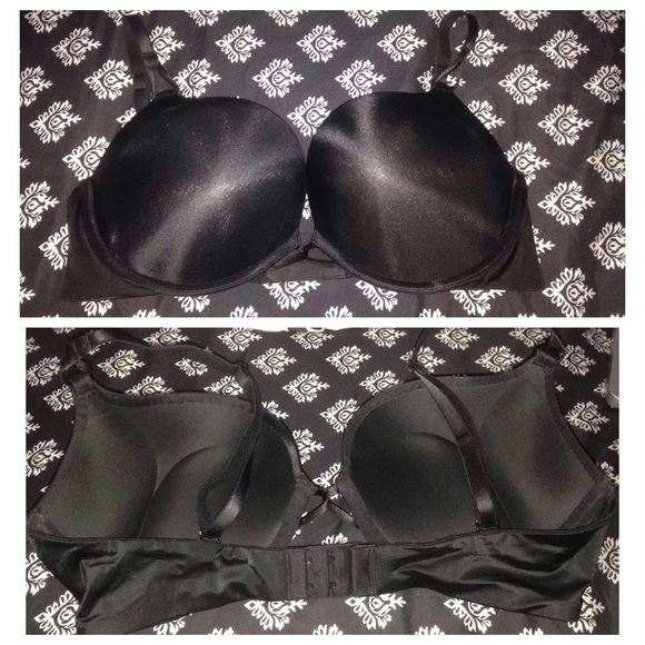 Victoria's Secret Bombshell!