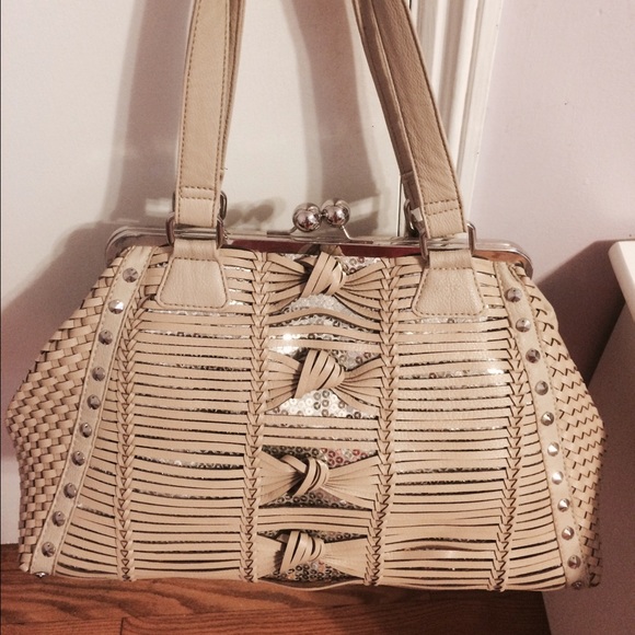 LIKE NEW nicole lee beige bag
