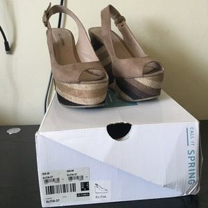Elitia Wedges
