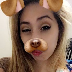 Meet your Posher, Vanessa