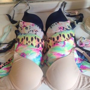 PINK Wear Everywhere PushUp Bras