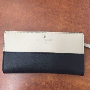 Preloved Kate Spade Stacey wallet