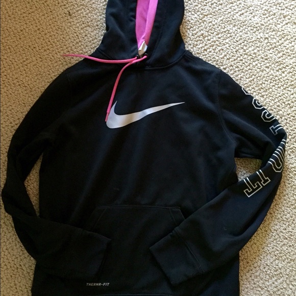 Women's Nike sweatshirt