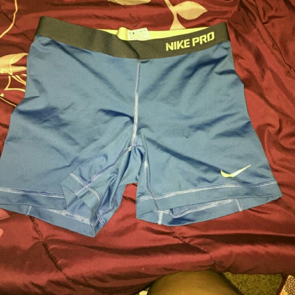 Nike pro spandex