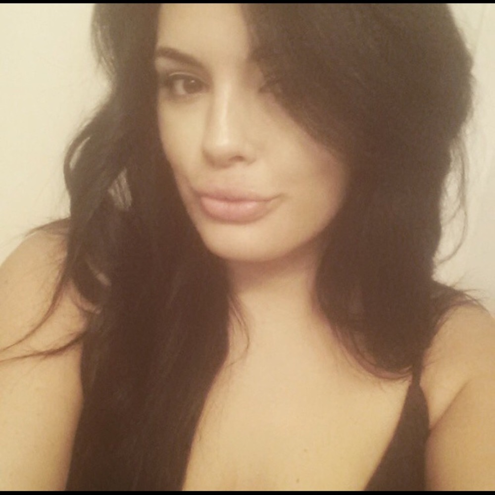 Meet your Posher, Christina