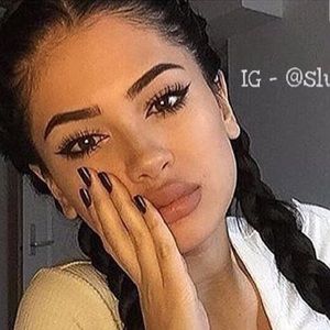 Meet your Posher, Lacy