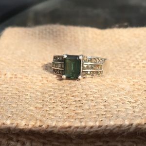 Art Deco Emerald Ring