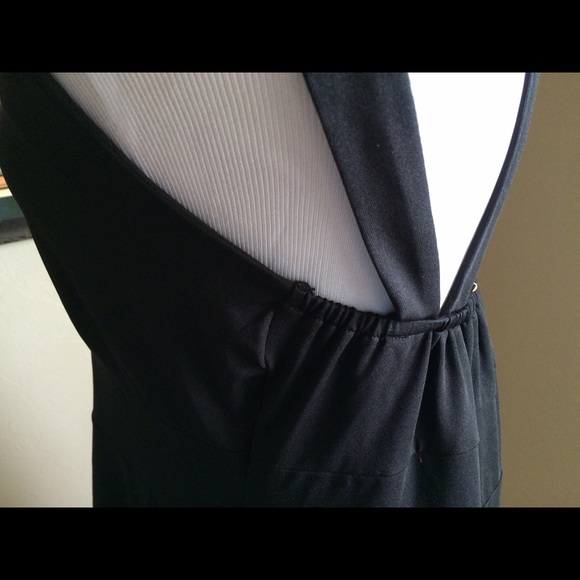 Boutique Dresses - 🎉🎉Black and white hi low dress. Boutique Dresses - 🎉🎉Black and white hi low dress.