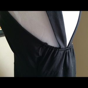 Boutique Dresses - 🎄🎄Black and white hi low dress. Boutique Dresses - 🎄🎄Black and white hi low dress.