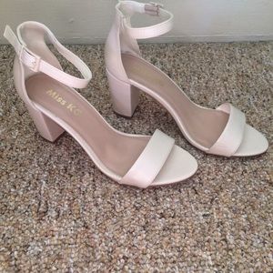 ASOS Miss KG Paige White Block Heeled Sandals SZ 9