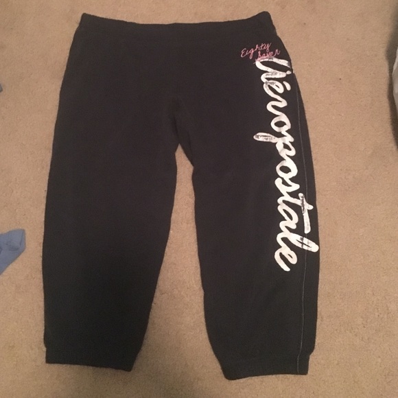 Large Aeropostale pants - Picture 1 of 4