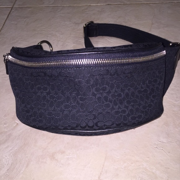 coach signature fanny pack