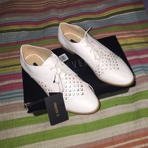 White Oxford shoes