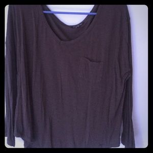 American Eagle Pocketed 3/4 length sleeve tee.