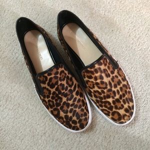 Leopard pattern shoes