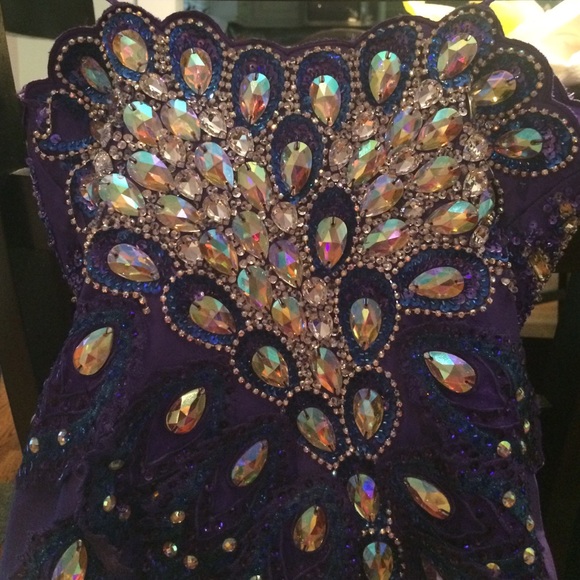 Dress - Picture 4 of 4