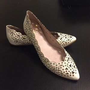 Vince Camuto Flats