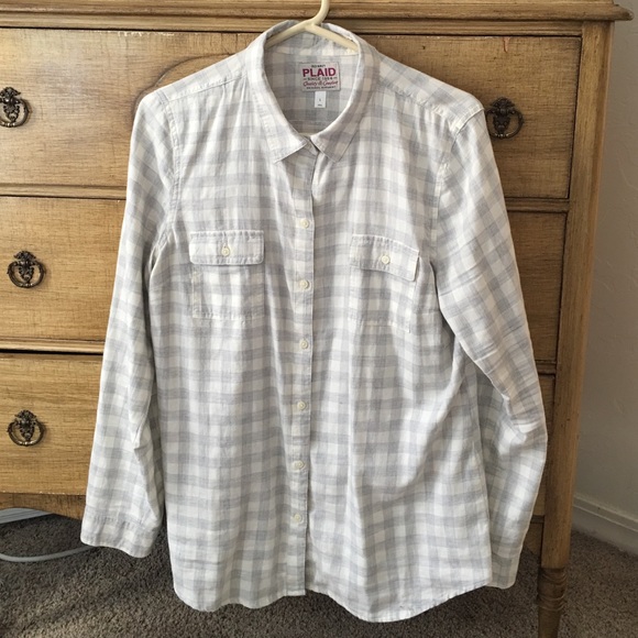 Old Navy Off white and gray flannel