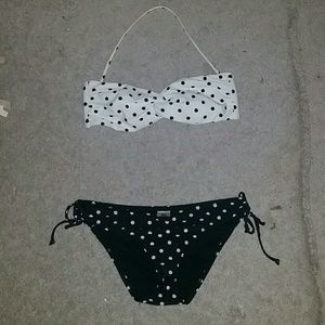 Polka dot twist bikini with adjustable strap