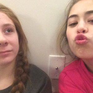 Meet your Posher, Nora