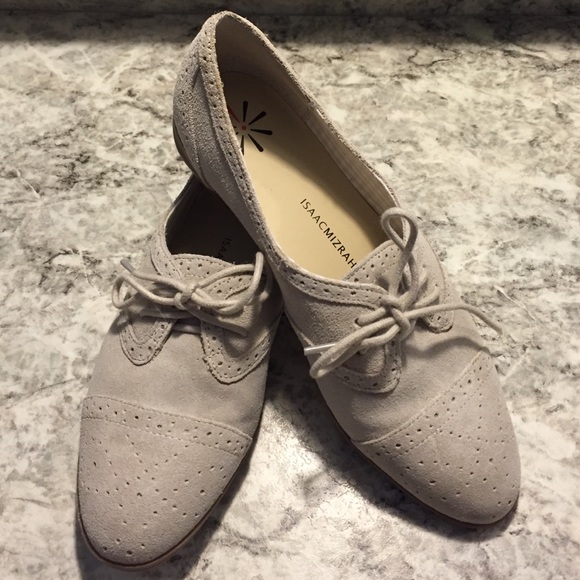 Isaac Mizrahi Live 6.5 Oxfords. Never worn out