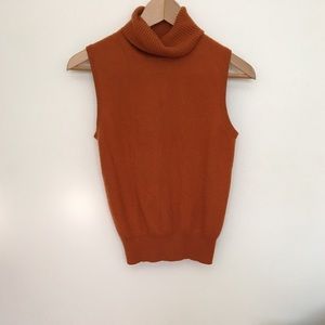 burnt orange turtleneck