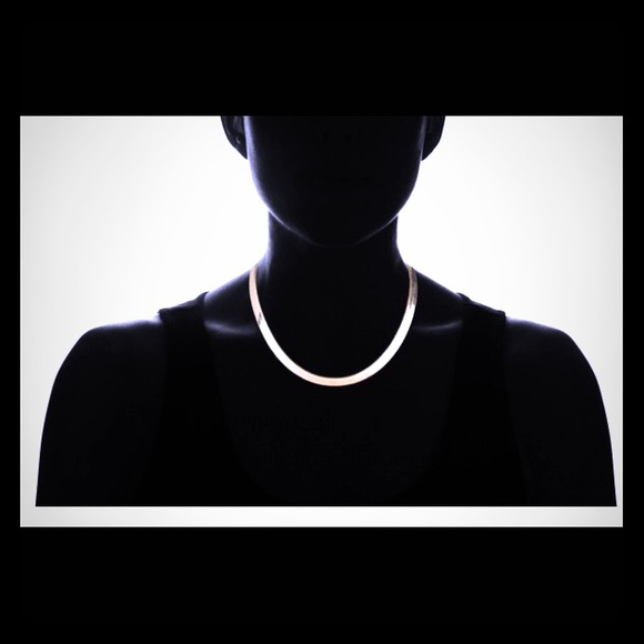 18k white gold necklace