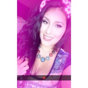 Meet your Posher, Selina