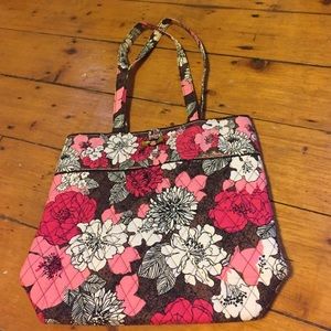 Vera Bradley Tote