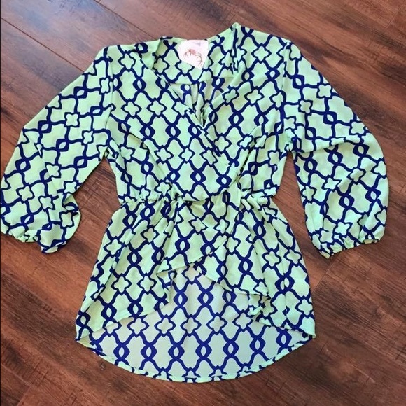 Brand new never worn boutique top