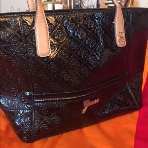 Black bag/ guess/classic